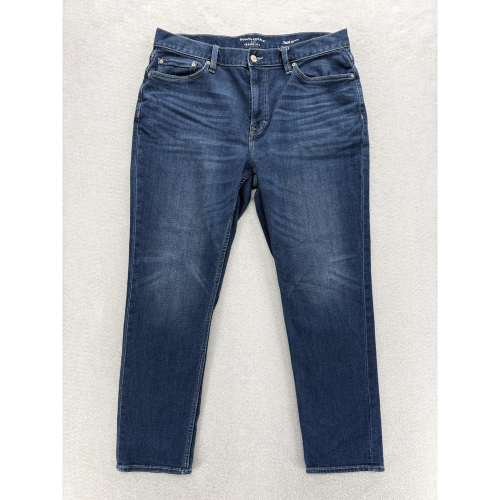 Banana Republic Travel Jeans Mens 36x28 Blue Wash Athletic Tapered Stretch Denim